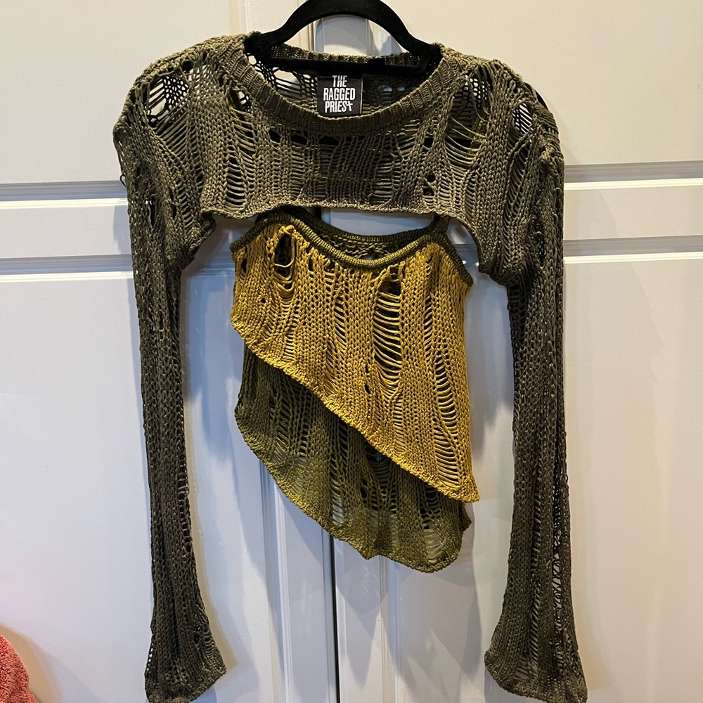 The Ragged Priest Ivy Top S